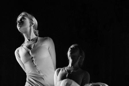 © Annemarie Heinrich, Renate Schottelius, Ausdruckstänzerin, 1952, Fotosammlung Museo Nacional Bellas Artes MNBA © Annemarie Heinrich, Renate Schottelius, Ausdruckstänzerin, 1952, Fotosammlung Museo Nacional Bellas Artes MNBA