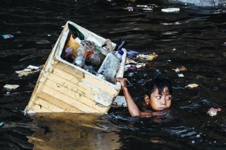 Die Kinder, der Müll und der Tod, Philippinen 2018 © Hartmut Schwarzbach