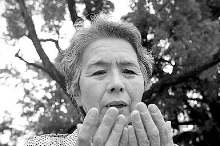 Überlebende der Atombombe Hiroshima, Japan, 2002